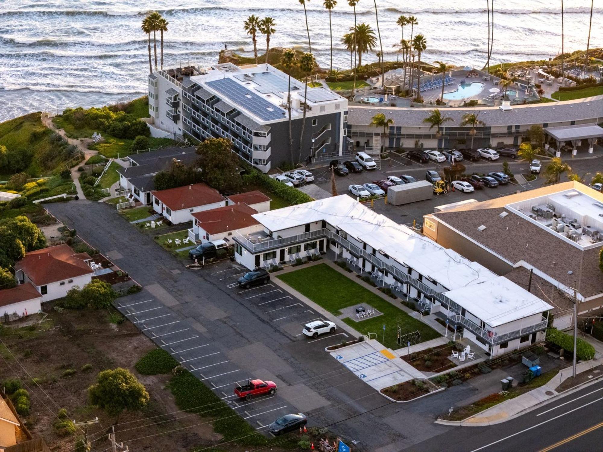 Tides Oceanview Inn And Cottages Pismo Beach Exterior photo